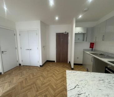 1 bedroom flat to rent - Photo 4