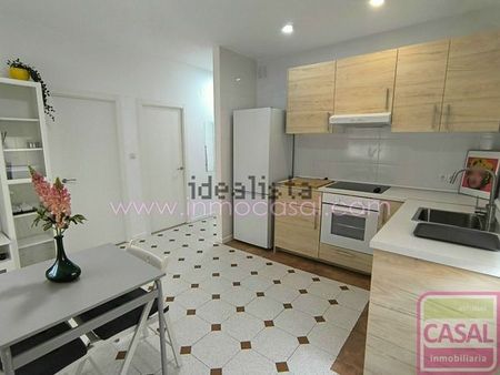 Alquiler de piso en La Felguera - Foto 5