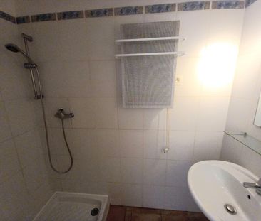 SAINT CHAMAS CENTRE VILLE APPARTEMENT T1, - Photo 6