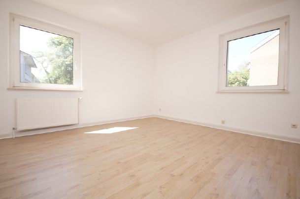 Erdgeschosswohnung mit Charme - Photo 1