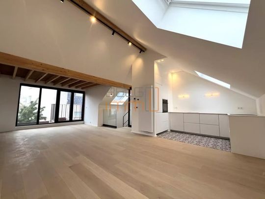 Appartement te huur - Photo 1