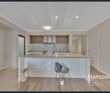 Impressive family home! - Photo 5