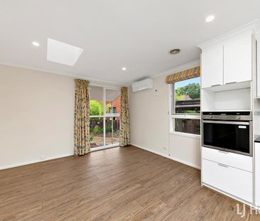 8 Knaggs Crescent, Page ACT 2614 - House For Rent | Domain - Photo 4