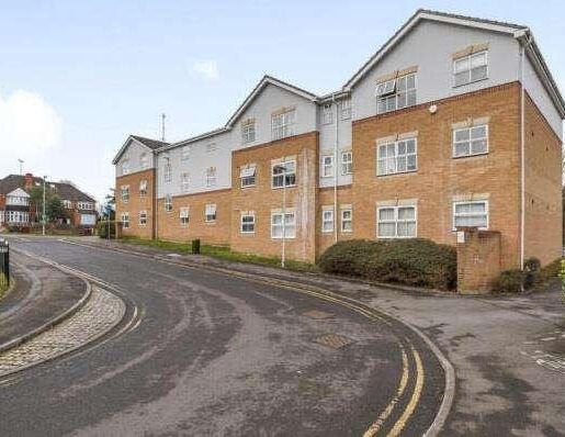 Elm Park, Reading, RG30 - Photo 1