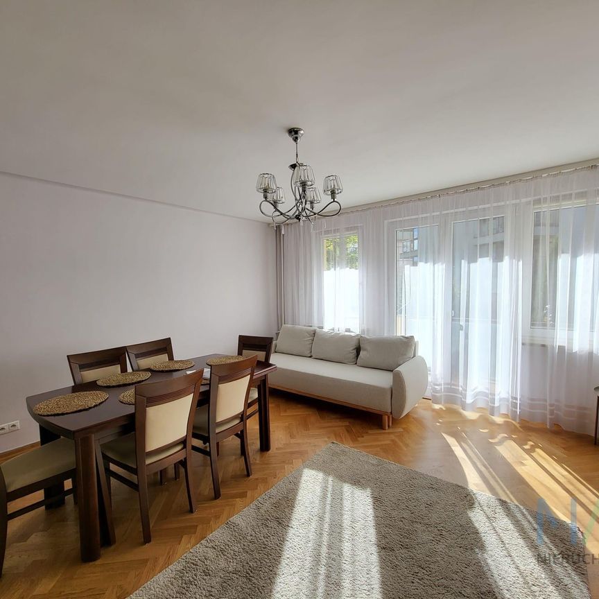 Przytulne zadbane mieszkanie dwupokojowe na Salwatorze z opcją garażu - Zdjęcie 1