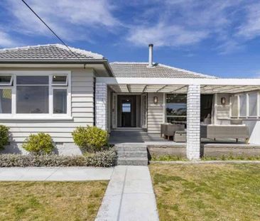 2 Bed + Studio North New Brighton Bungalow - Photo 4