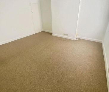 Station Road, Alsager - Photo 3