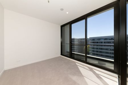 Stylish Urban Living in Parkes - Photo 3