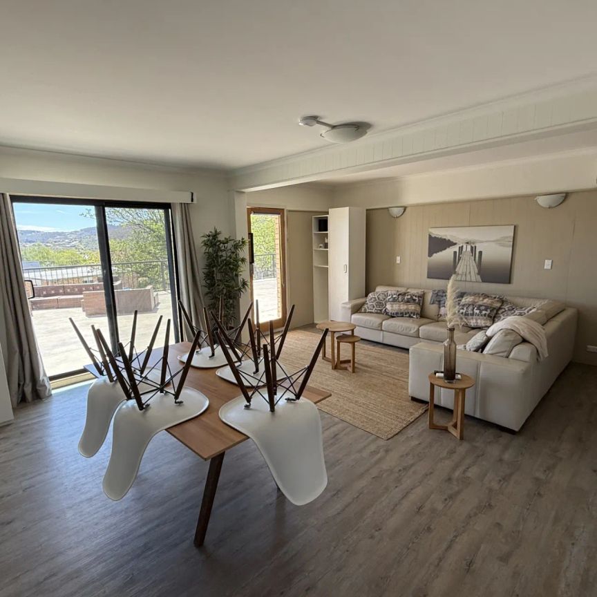 WINTER LEASE! Fully Furnished Lake View Property Available! - Photo 1