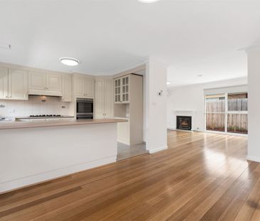 3 bedroom House Close to eveything ! - Photo 2