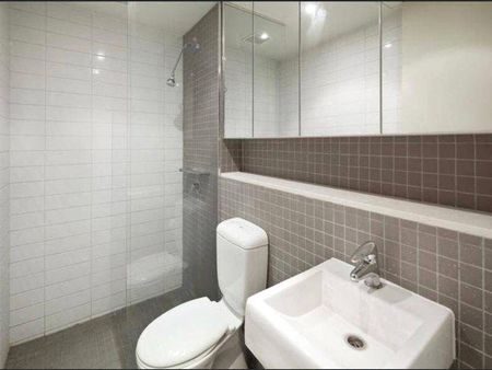 112/8 McCrae Street - Photo 5