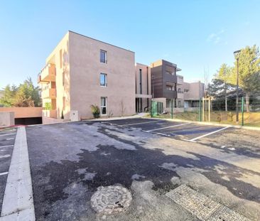 Location Appartement 2 pièces 45m² VILLENEUVE LES AVIGNON 30400 - Photo 6