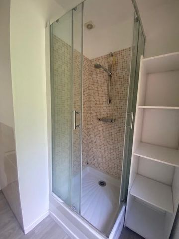 Location Appartement 3 pièces 68m² BORT LES ORGUES 19110 - Photo 4