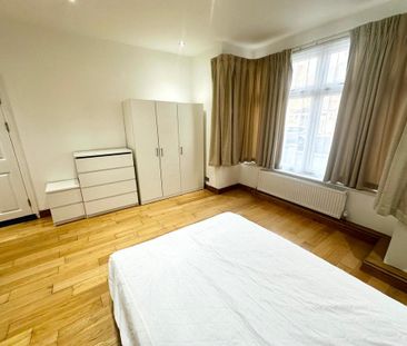5 bedroom semi-detached house to rent - Photo 5