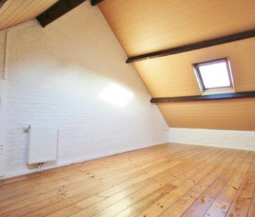 Gerenoveerde woning met 2 slpk voor 1.050 EUR/mnd - Photo 1