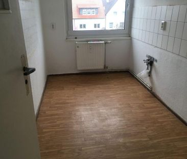 3-Zimmer, 39343 Schwanefeld bei Beendorf, 30 Km bis Wolfsburg, - Foto 2