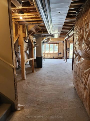 Detached Home For Lease | E9056430 - Photo 3