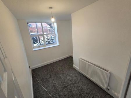 8 bedroom house to rent - Photo 4