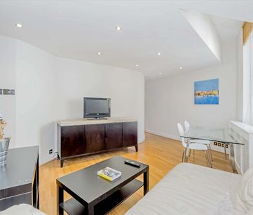 Eliot Mews, St John’s Wood, NW8 - Photo 1