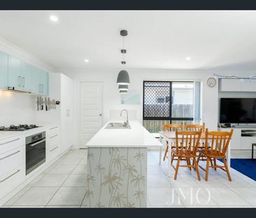 Parkside Living at Its Best - Relaxed, Modern & Low-Maintenance - Photo 5