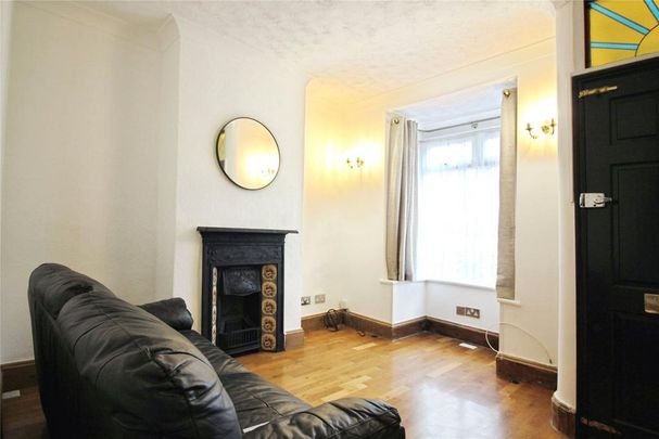 2 bedroom detached house to rent - Photo 1