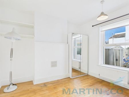 1 bedroom ground floor flat to rent - Photo 4