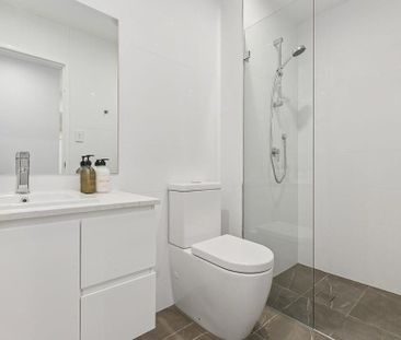 Architecturally Designed, Luxuriously Modern, Centrally Positioned ... - Photo 5