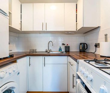 1 bedroom flat to rent - Photo 4