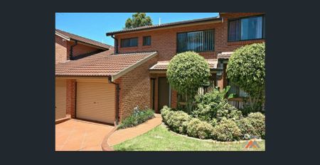 Stunning and Spacious 3 bedroom Townhouse at the heart of Hurstville - Photo 4