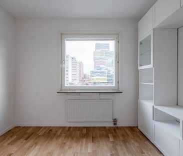 Kaplansbacken, Sollentuna - Photo 1