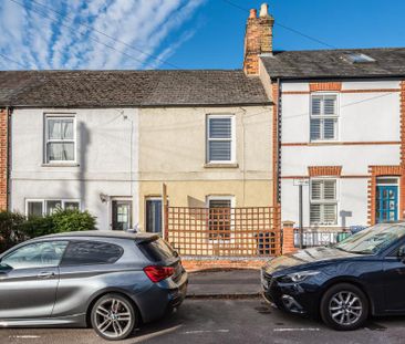 2 bedroom terraced house to rent - Photo 1