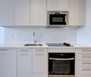 For Lease - 286 Main Street Unit# 2009, Toronto, Ontario - Photo 6