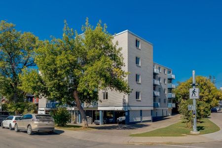 2 Bedroom - Photo 4