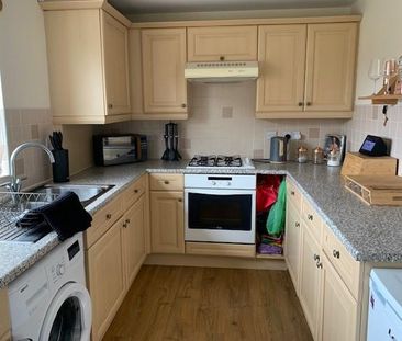 2 bedroom semi-detached house to rent - Photo 6