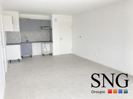 T3 AVEC BALCON ET PARKING - Photo 4