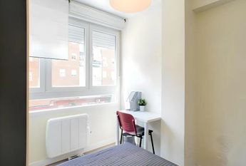 Calle Alicante, Getafe, Community of Madrid 28903