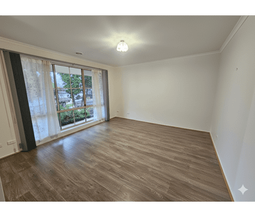 1/4 Glen Court, Narre Warren, Vic 3805 - Photo 2