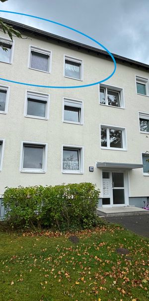 Hell und top gepflegt! 3-Zimmer-Mietwohnung mit Loggia - Photo 2