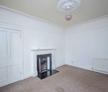 2 Manor Street Forfar, Angus, DD8 1BQ - Photo 4