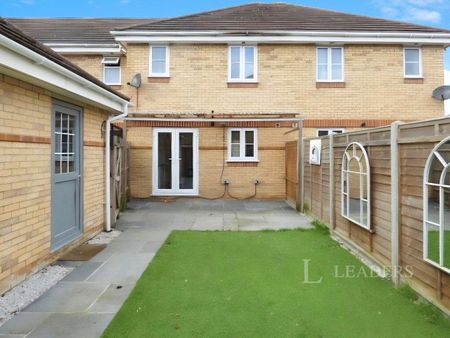 3 bedroom house to rent Stranding Street, Eastleigh, SO50 - Photo 4