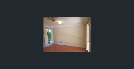 LIGHT AND BRIGHT VILLA IN QUIET COMPLEX OF FOUR! - Photo 5