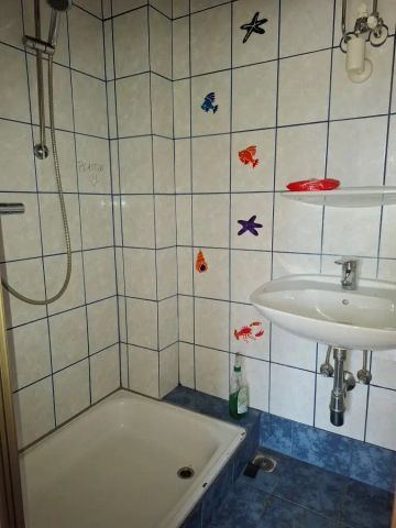 NEU - Geräumige 4-Zimmer-Dachgeschoßwohnung in Mürzzuschlag zu mieten ! - Foto 3