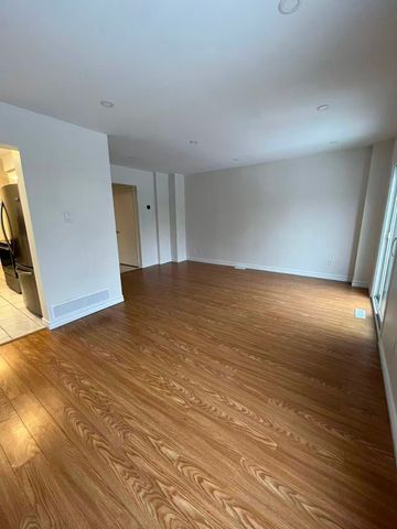 For Lease - 60 Plum Brook Crescent, Toronto, Ontario - Photo 2