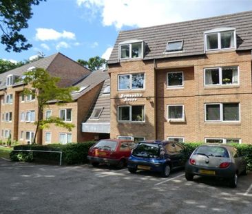 1 bedroom retirement property to rent - Photo 6