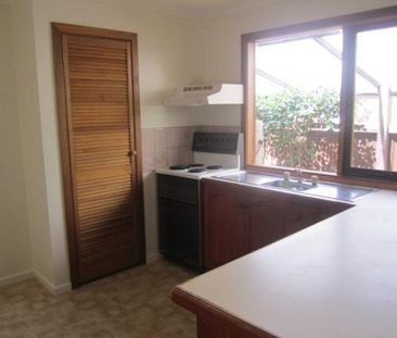 QUIET COURT LOCATION - Photo 3