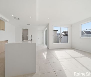 Hamilton-Style Living - Photo 5