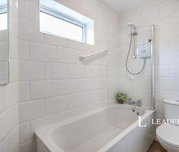 Maisonette to rent - Photo 5