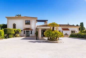 6 bedroom luxury Villa for rent in Marbella, Spain