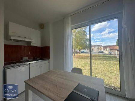 Appartement à louer 1 pièce 23.77m² - Photo 5