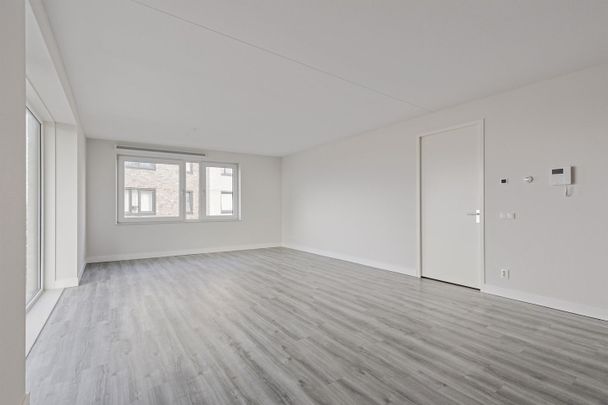 Appartement te huur: 1e Lulofsdwarsstraat 16-B 2521 AZ Den Haag - Photo 1